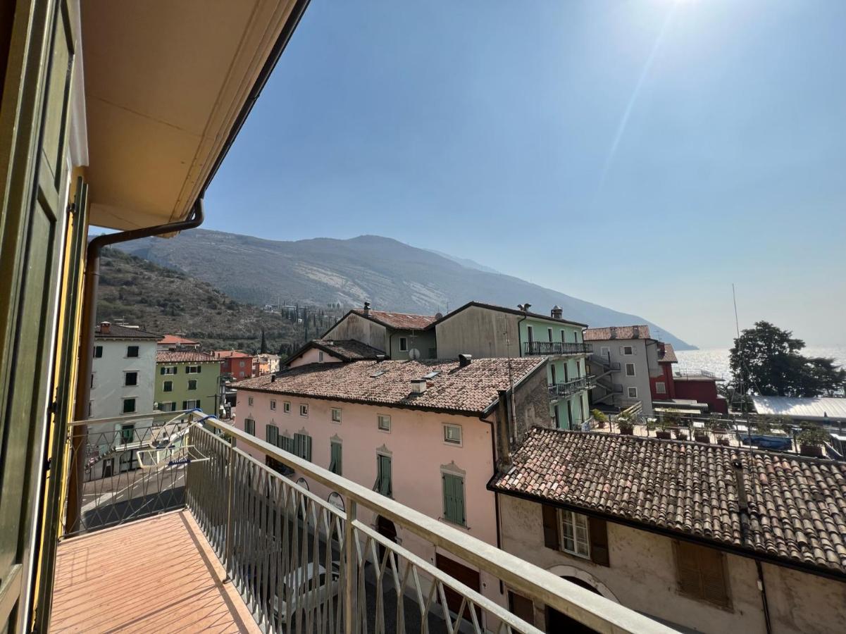 Appartamenti Baia Azzurra 5. Torbole Sul Garda Ngoại thất bức ảnh