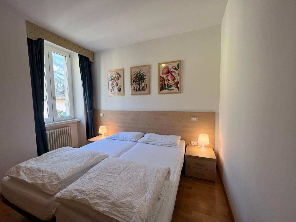 Appartamenti Baia Azzurra 5. Torbole Sul Garda Ngoại thất bức ảnh