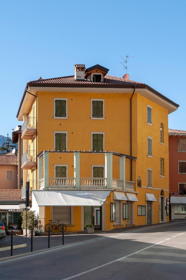 Appartamenti Baia Azzurra 5. Torbole Sul Garda Ngoại thất bức ảnh